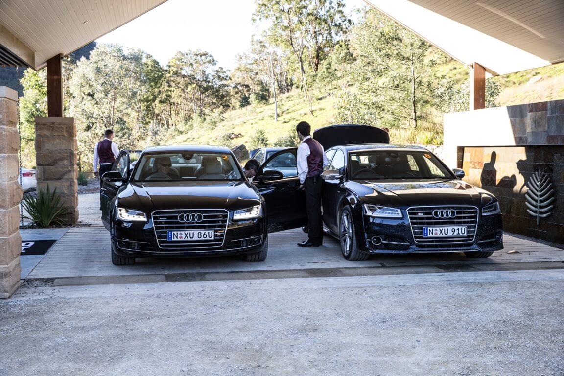 Corporate Transfers | Brisbane Limousine Service milimo